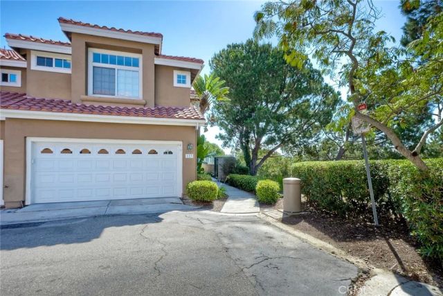 123 GAUGUIN, Aliso Viejo, CA 92656