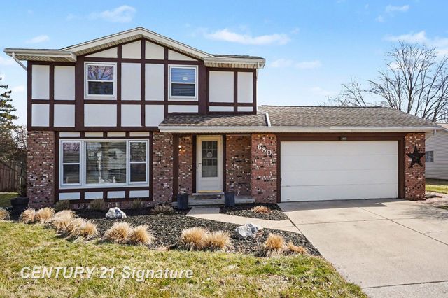 680 N Frost Drive, Saginaw Twp, MI 48638