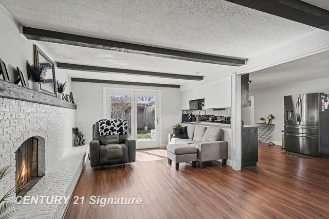 680 N Frost Drive, Saginaw Twp, MI 48638