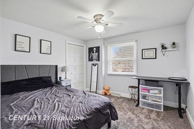 680 N Frost Drive, Saginaw Twp, MI 48638