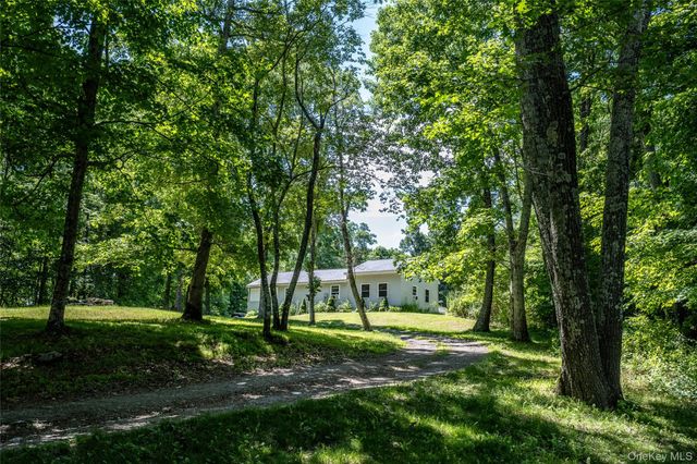 660 Sharon Station Road, Millerton, NY 12546