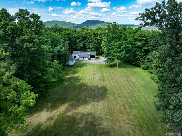 660 Sharon Station Road, Millerton, NY 12546