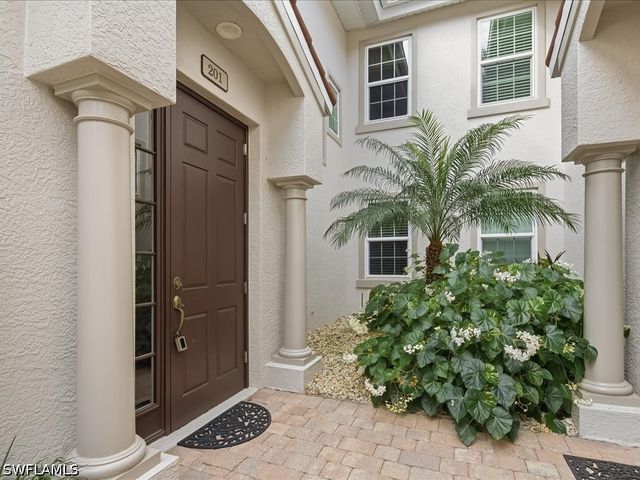 1259 Rialto WAY 201, Naples, FL 34114