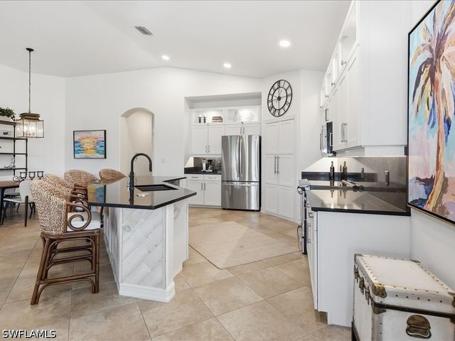 1259 Rialto WAY 201, Naples, FL 34114