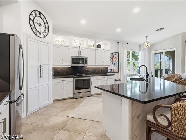 1259 Rialto WAY 201, Naples, FL 34114