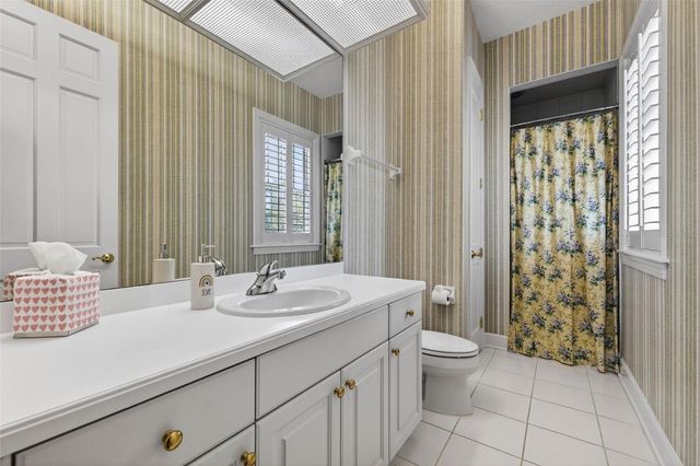 7917 BAYOU CLUB BOULEVARD, Seminole, FL 33777