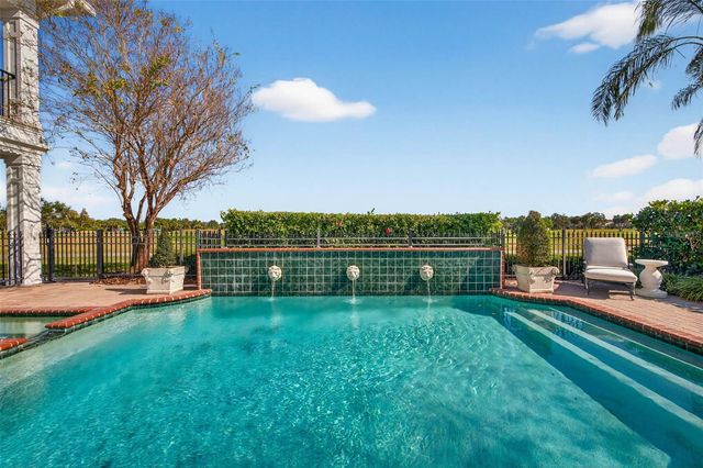 7917 BAYOU CLUB BOULEVARD, Seminole, FL 33777