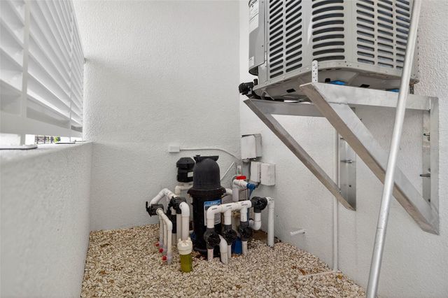 7917 BAYOU CLUB BOULEVARD, Seminole, FL 33777