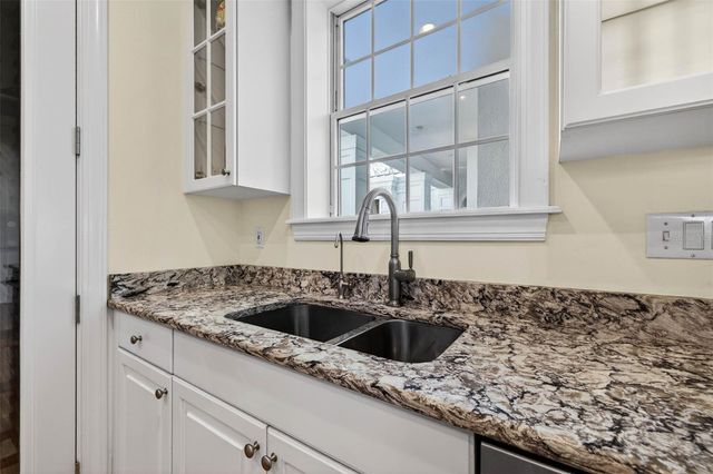 7917 BAYOU CLUB BOULEVARD, Seminole, FL 33777