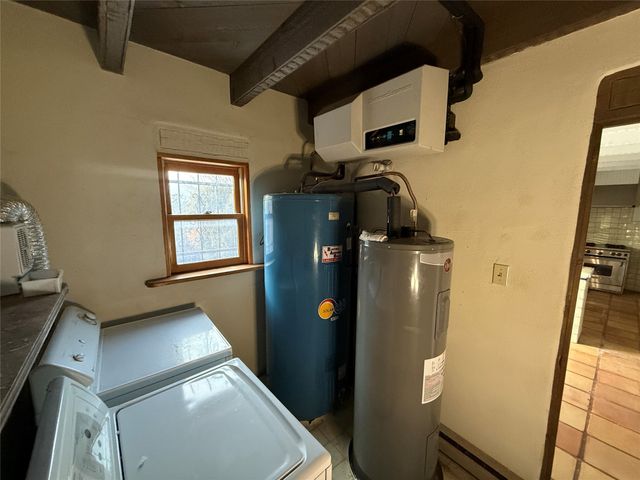 9 Ravens Ridge, Santa Fe, NM 87505