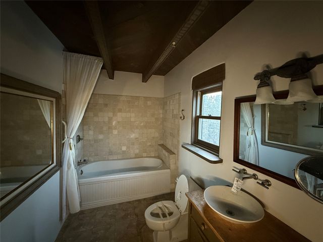 9 Ravens Ridge, Santa Fe, NM 87505