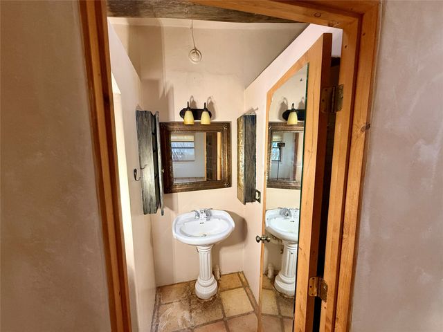 9 Ravens Ridge, Santa Fe, NM 87505