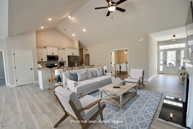 188 Country Club Drive SW, South Brunswick, NC 28470