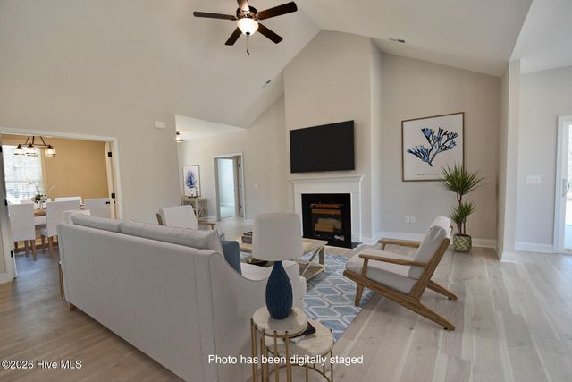 188 Country Club Drive SW, South Brunswick, NC 28470