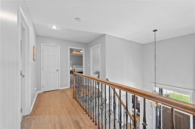 6725 N Nevada Avenue, Parkville, MO 64152