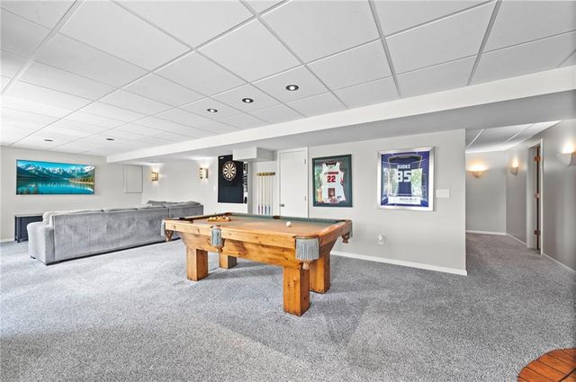 6725 N Nevada Avenue, Parkville, MO 64152