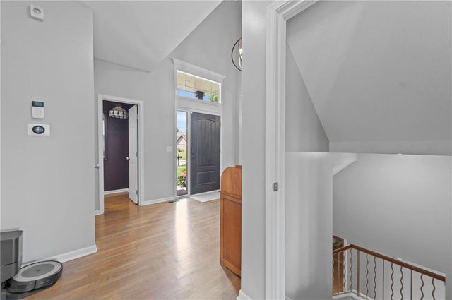 6725 N Nevada Avenue, Parkville, MO 64152