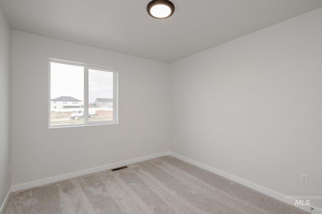 18404 N Sweet William Ave, Nampa, ID 83687