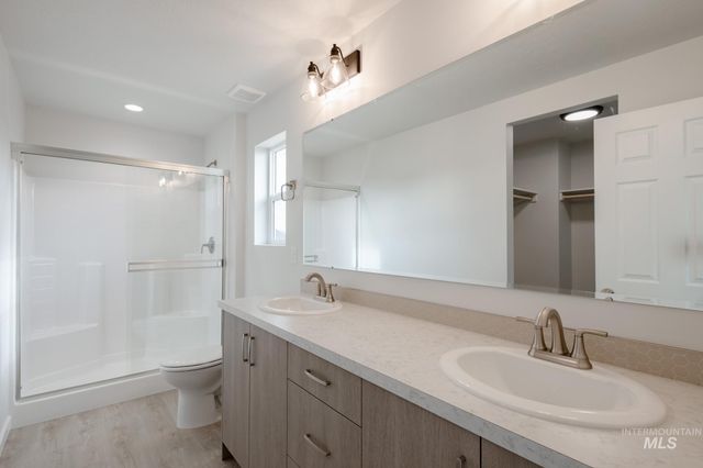 18404 N Sweet William Ave, Nampa, ID 83687