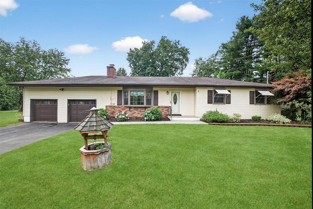 6 Cashman Drive, Hopewell Junction, NY 12533