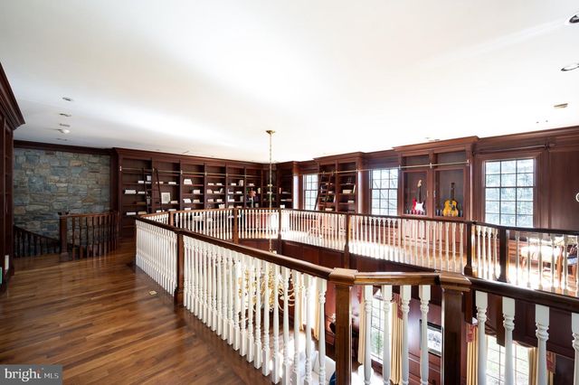 11400 HIGHLAND FARM CT, Potomac, MD 20854