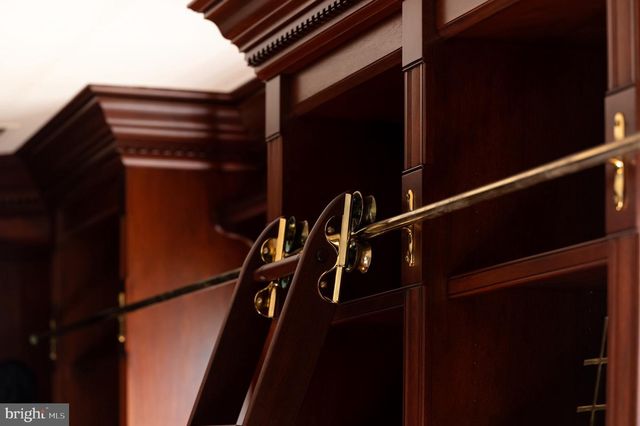 11400 HIGHLAND FARM CT, Potomac, MD 20854