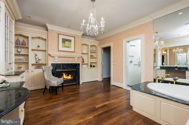 11400 HIGHLAND FARM CT, Potomac, MD 20854