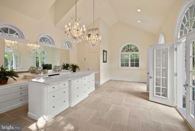 11400 HIGHLAND FARM CT, Potomac, MD 20854