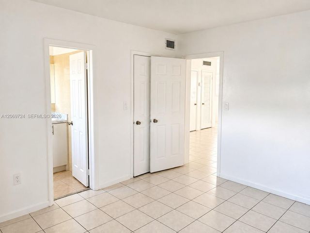 1230 W 54th Street 329A, Hialeah, FL 33012