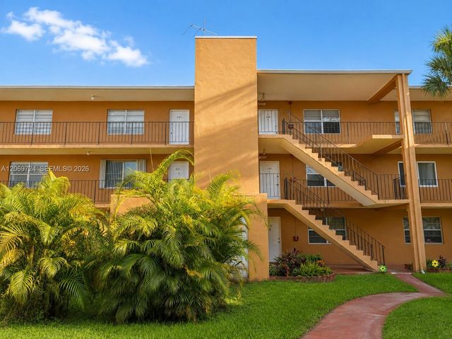 1230 W 54th Street 329A, Hialeah, FL 33012