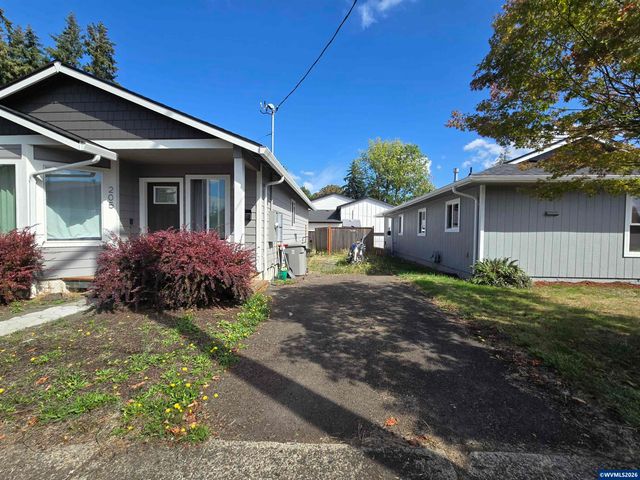 205 Sherman St SE, Albany, OR 97321