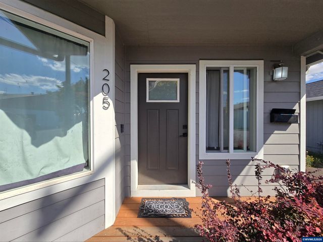 205 Sherman St SE, Albany, OR 97321