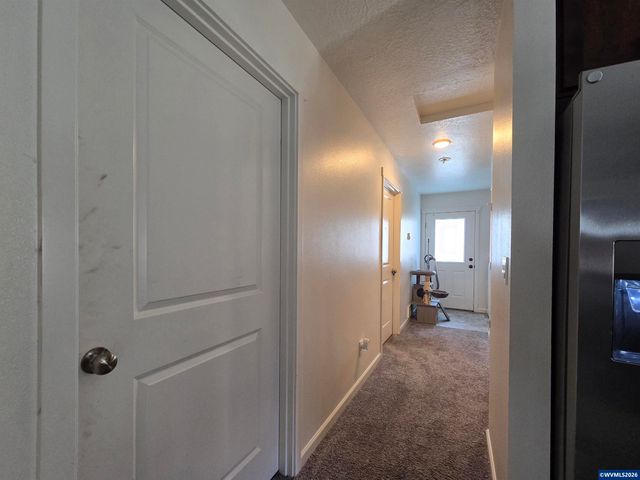 205 Sherman St SE, Albany, OR 97321