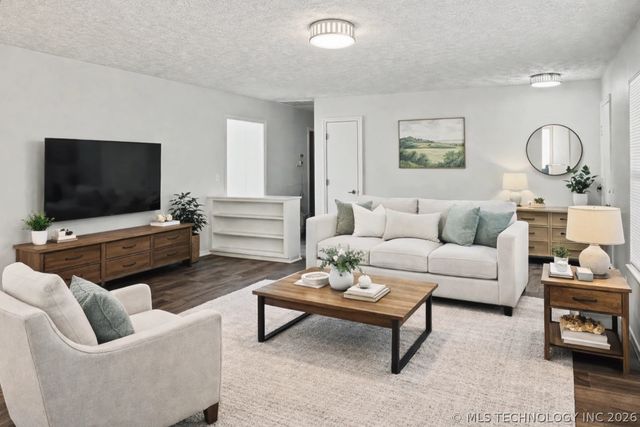 1203 Garner Avenue, Tahlequah, OK 74464