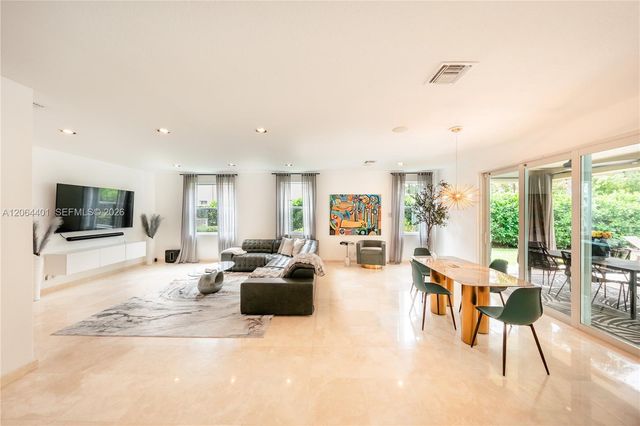 3917 Heron Ridge Ln, Weston, FL 33331