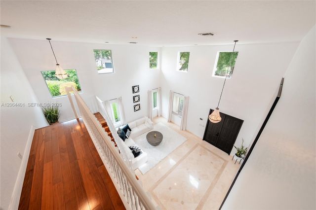 3917 Heron Ridge Ln, Weston, FL 33331