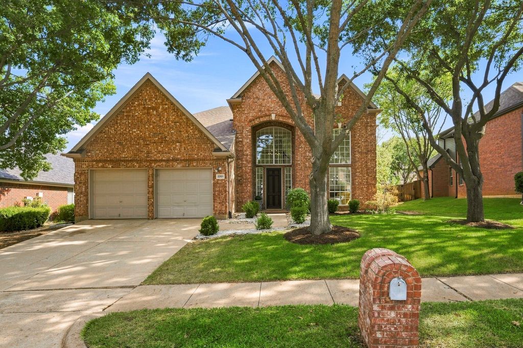 2201 Sagebrush Drive, Flower Mound, TX 75028 — photo 2