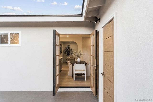 12608 Tustin St., Poway, CA 92064