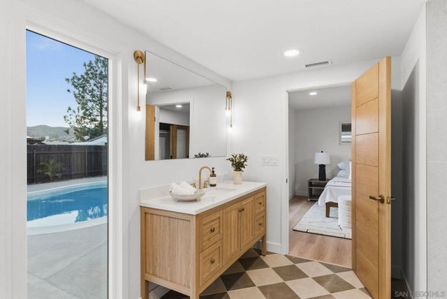 12608 Tustin St., Poway, CA 92064