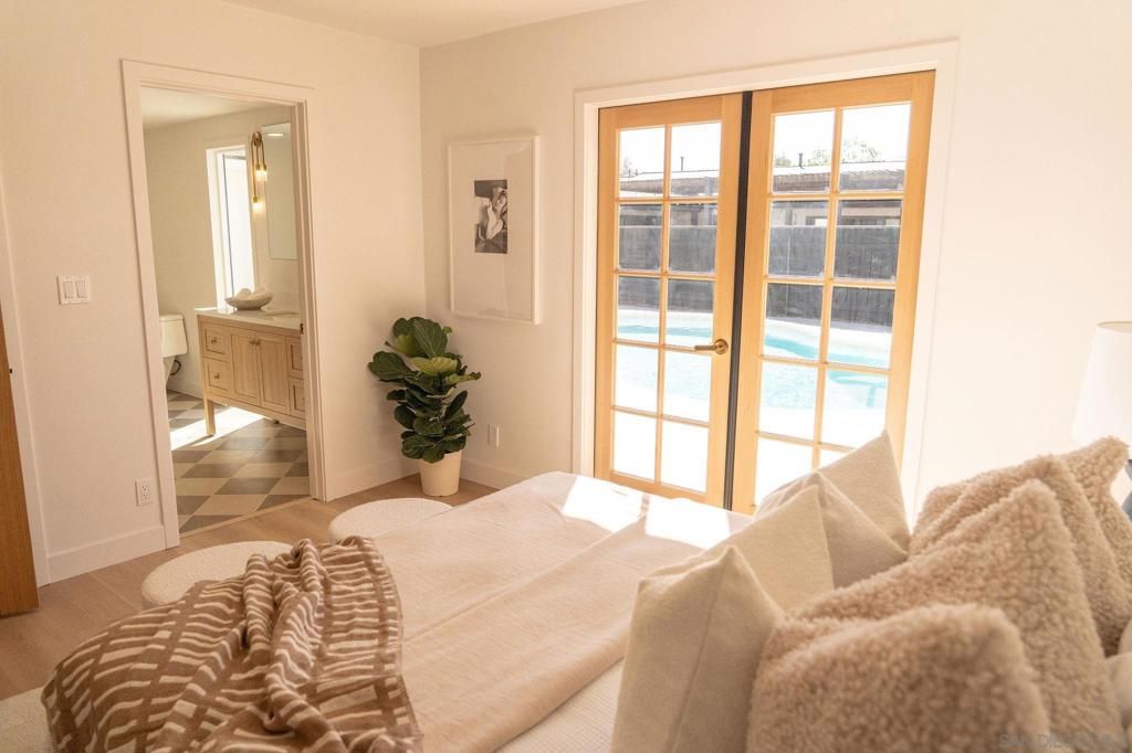 Image 3 of property listing at 12608 Tustin St., Poway, CA 92064