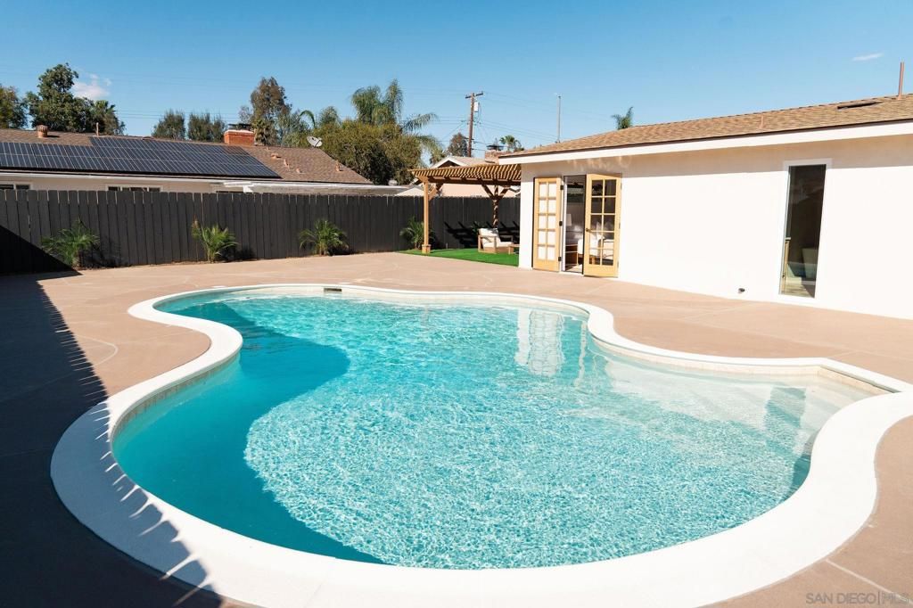 Image 49 of property listing at 12608 Tustin St., Poway, CA 92064