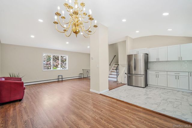 180 Branch Avenue, Central Islip, NY 11722