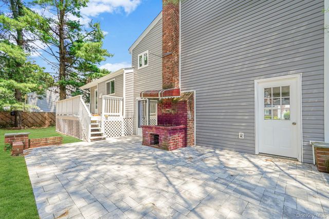 180 Branch Avenue, Central Islip, NY 11722