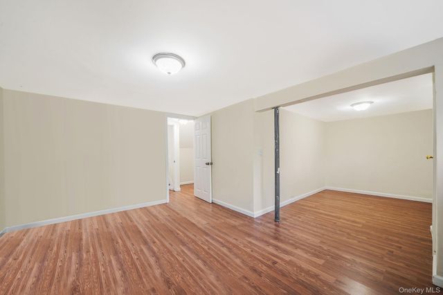 180 Branch Avenue, Central Islip, NY 11722