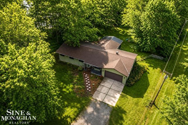 3131 King Road, China Twp, MI 48054