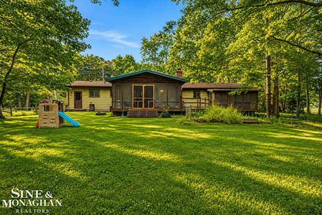 3131 King Road, China Twp, MI 48054