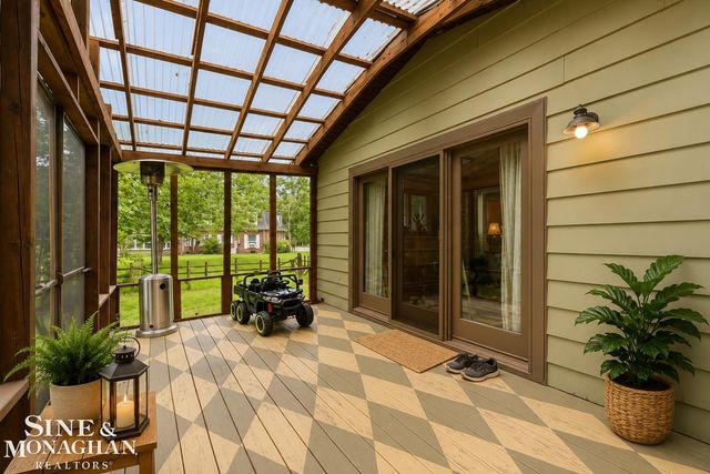 3131 King Road, China Twp, MI 48054