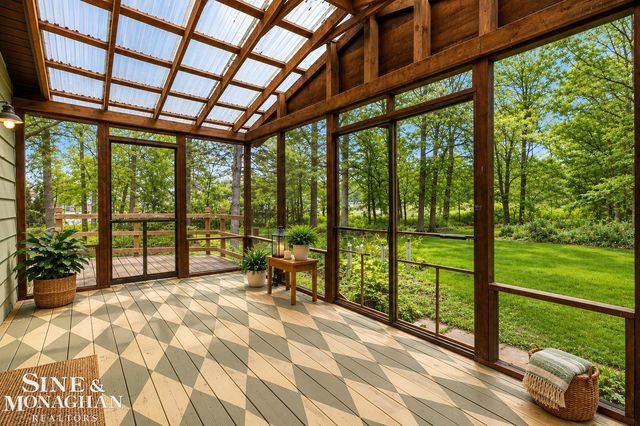 3131 King Road, China Twp, MI 48054
