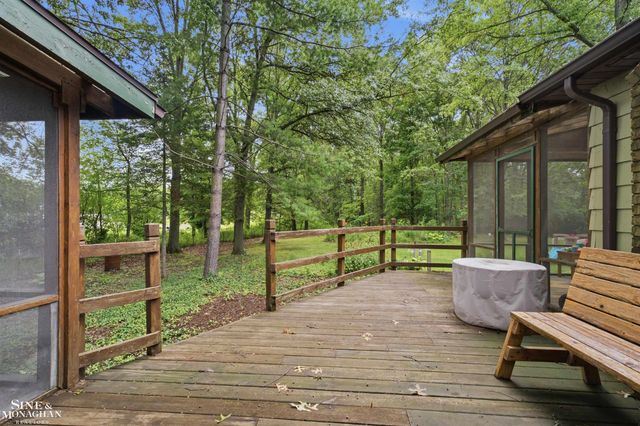 3131 King Road, China Twp, MI 48054