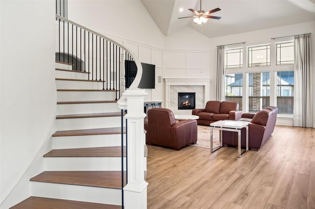 1519 Nighthawk Lane, Mansfield, TX 76063